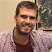 Doy clases de Lengua y Literatura, Inglés, Ciencias Sociales, Geografía, Historia, Filosofía, Educación a la ciudadanía